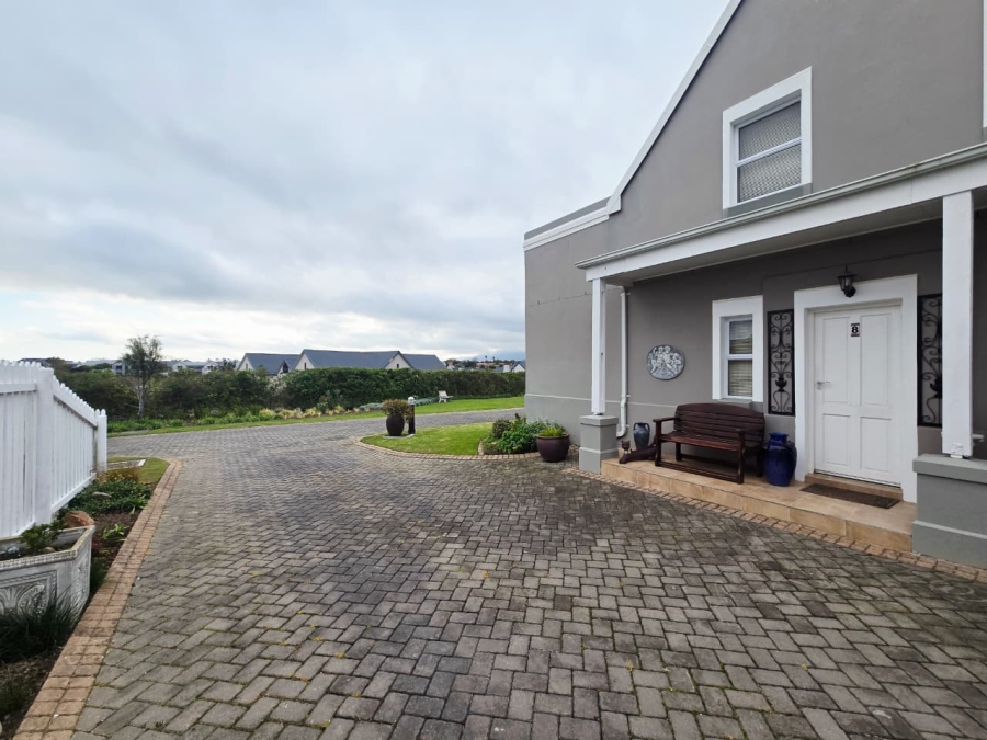 3 Bedroom Property for Sale in Kingswood Golf Estate Western Cape
